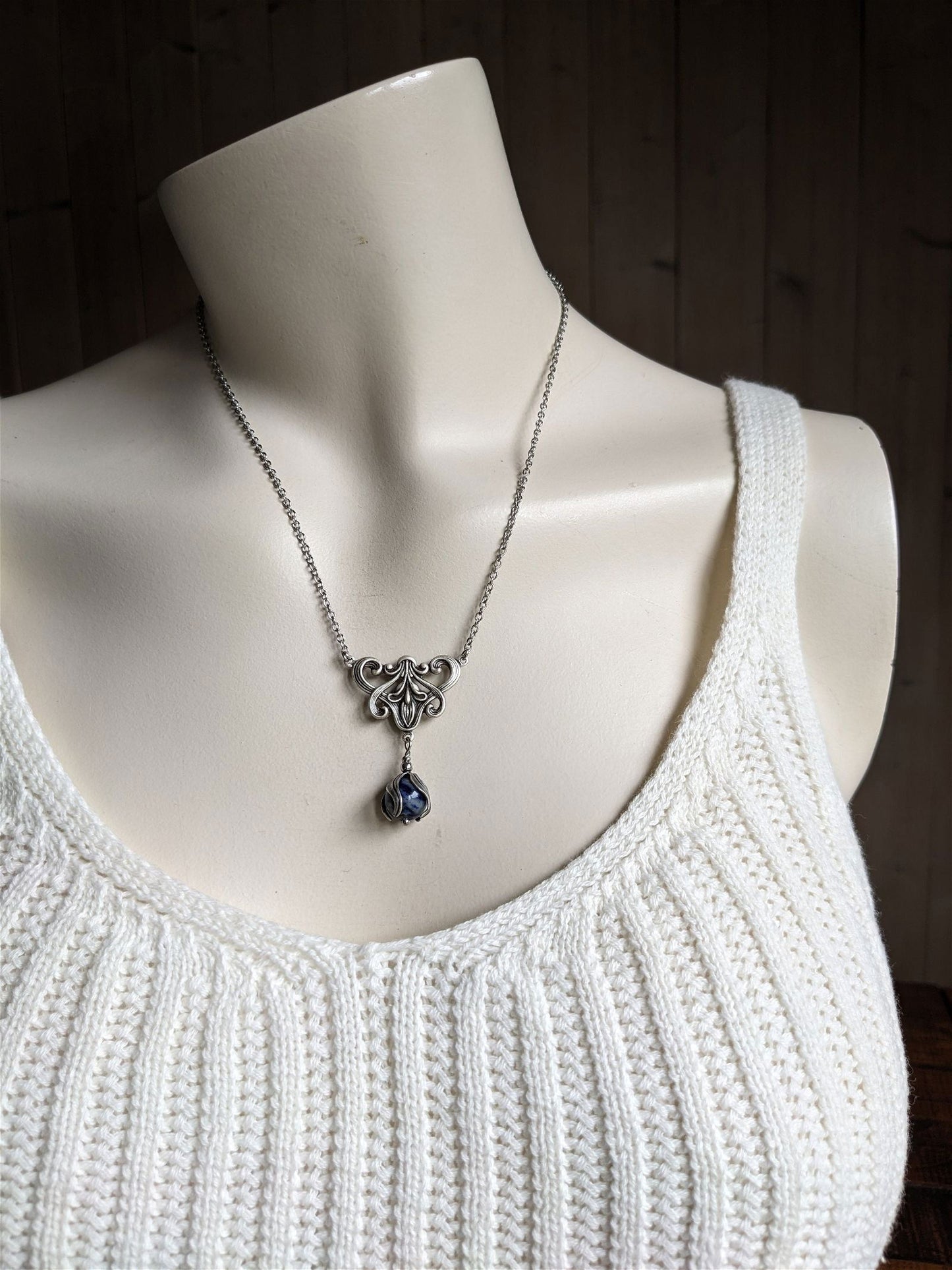 Lapis lazuli en collier baroque - Aurore Lune 