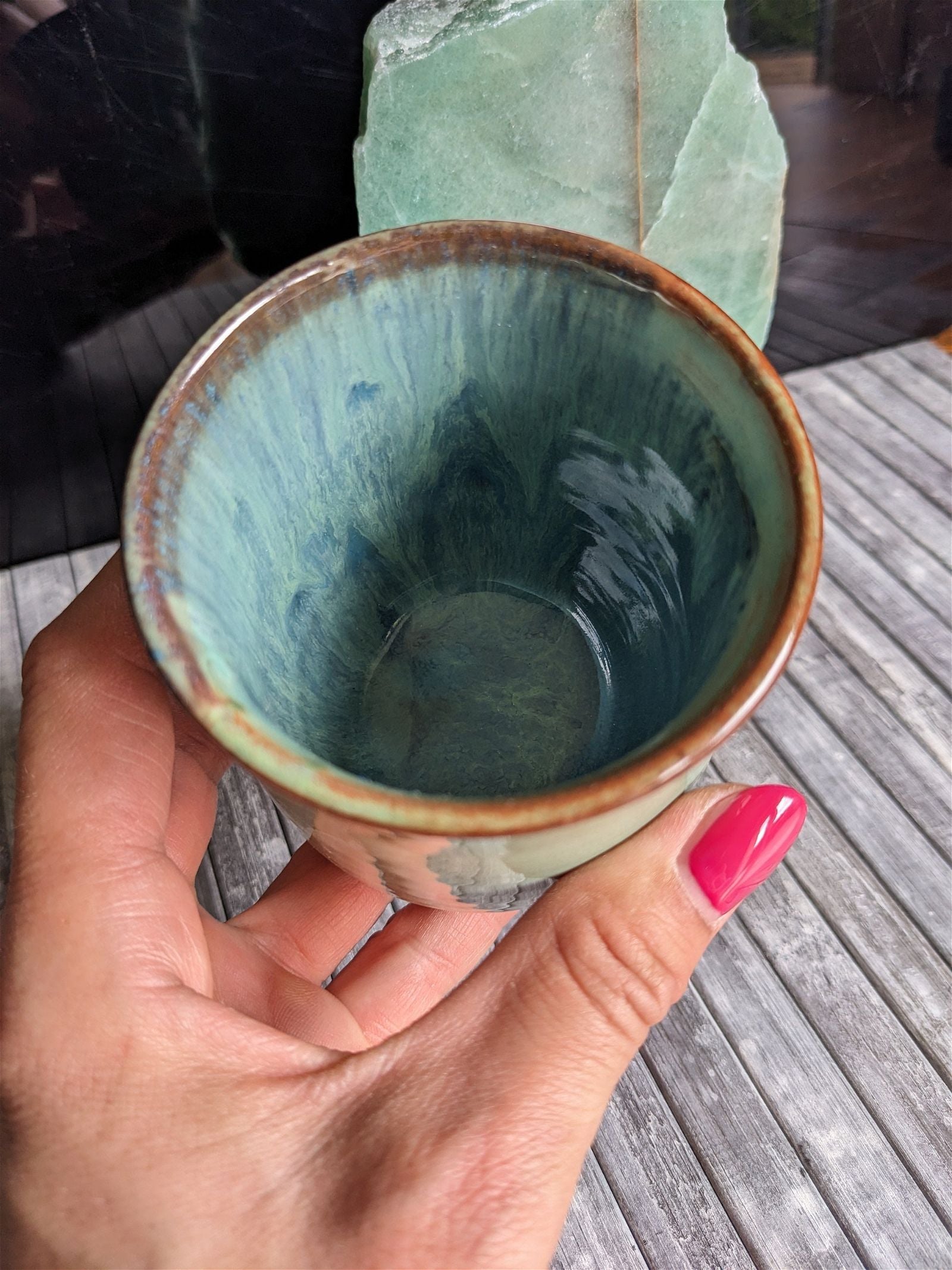 Lot unique poterie tasse et 1 aventurine verte sur socle - Aurore Lune 