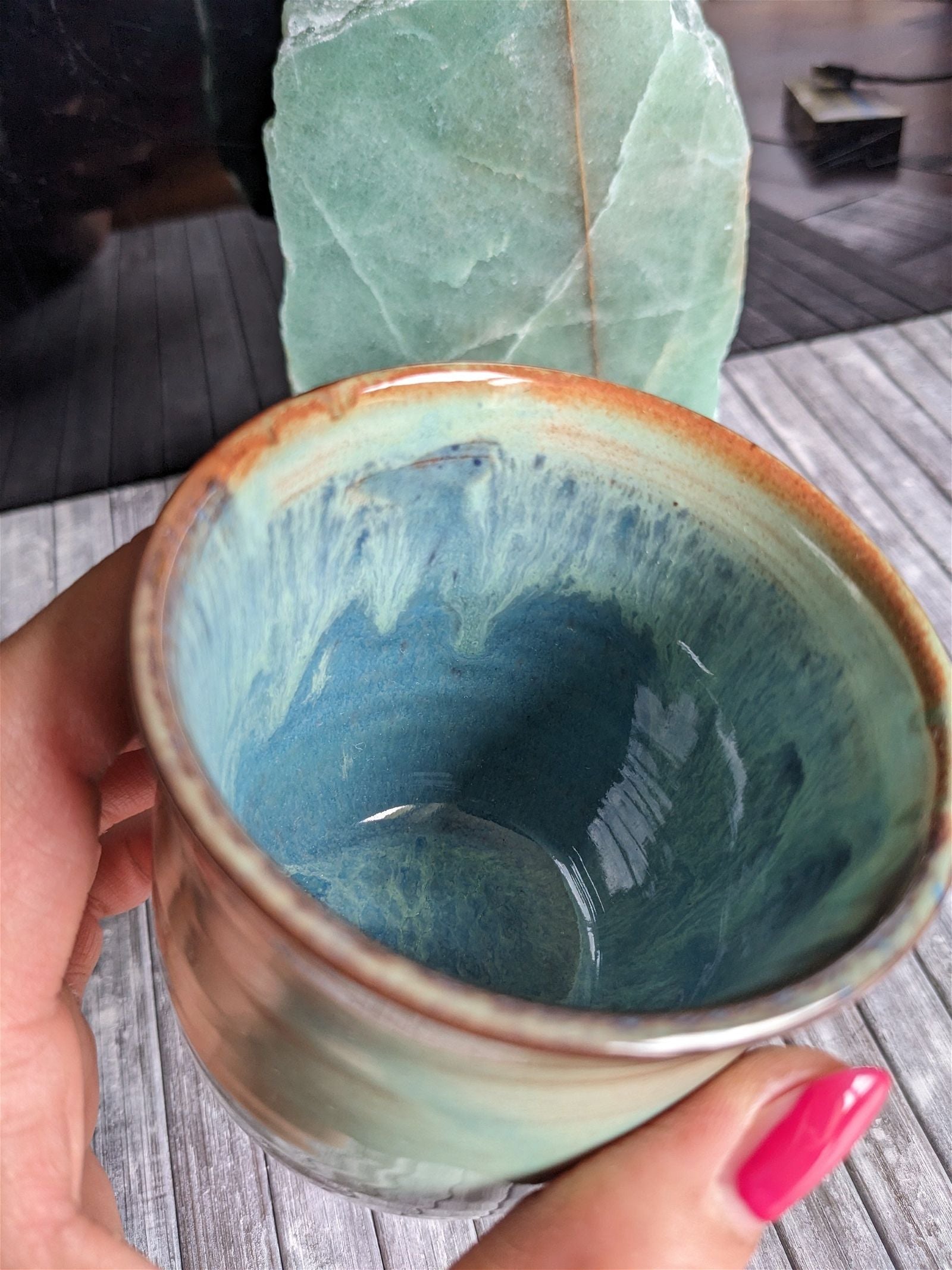 Lot unique poterie tasse et 1 aventurine verte sur socle - Aurore Lune 