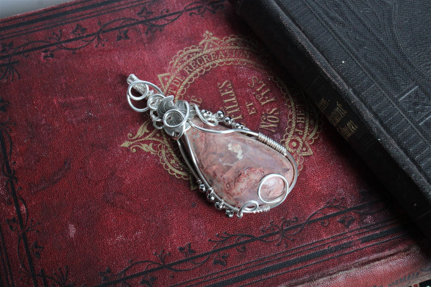 Opale cantera en collier cuivre silver filled wirewrap - Aurore Lune 