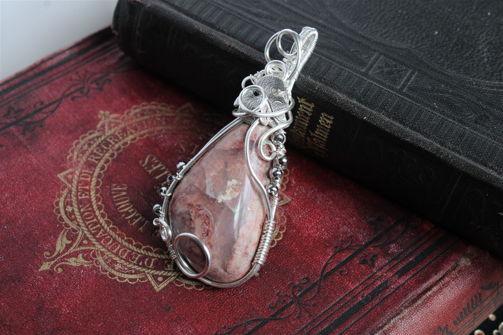 Opale cantera en collier cuivre silver filled wirewrap - Aurore Lune 