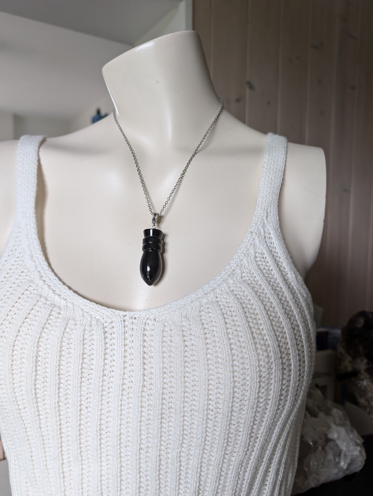 Collier pendule en obsidienne œil céleste ou arc en ciel