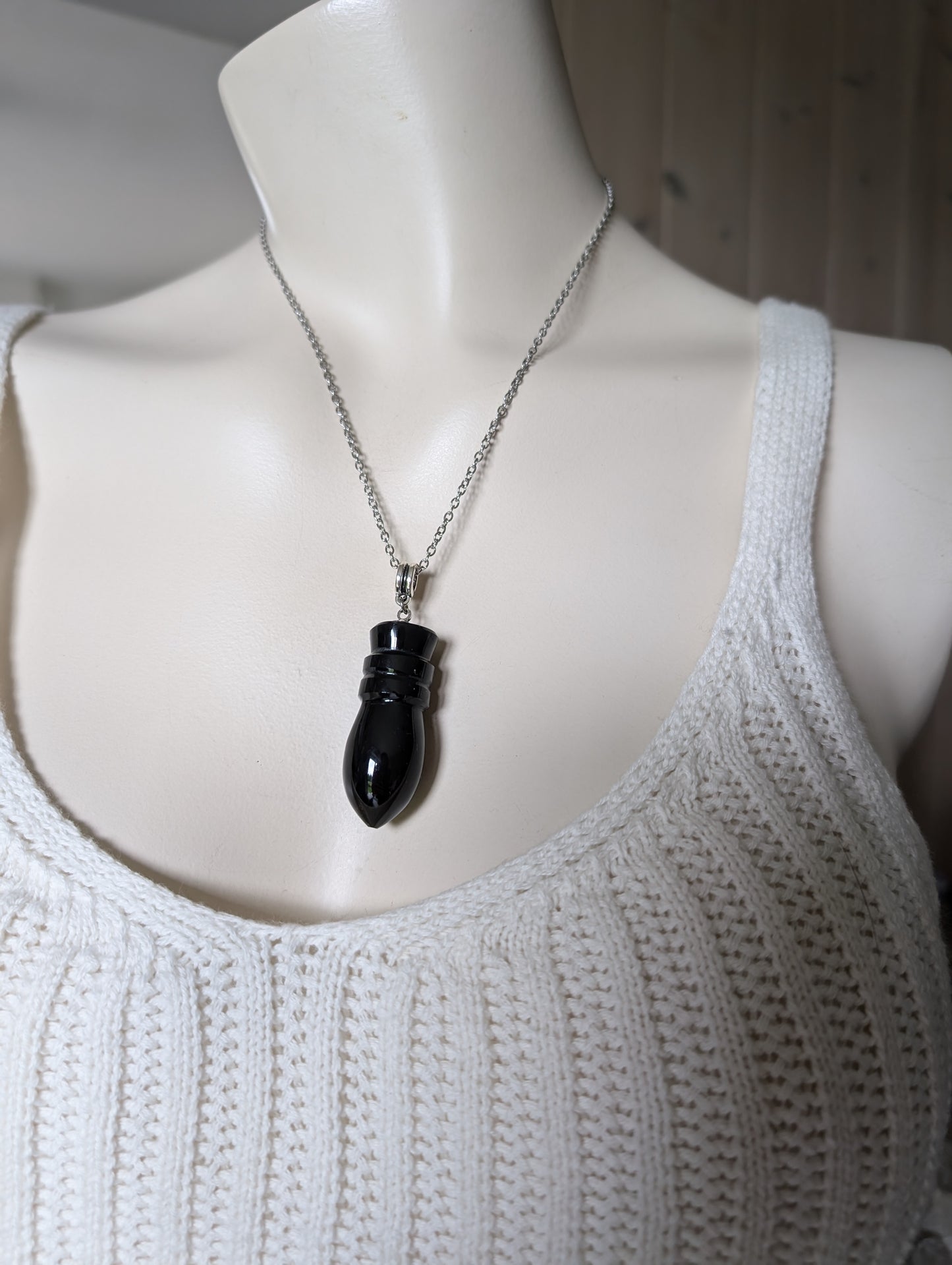 Collier pendule en obsidienne œil céleste ou arc en ciel