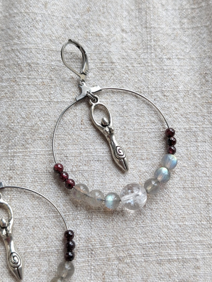 Boucles d'oreilles labradorite grenat cristal de roche - Aurore Lune