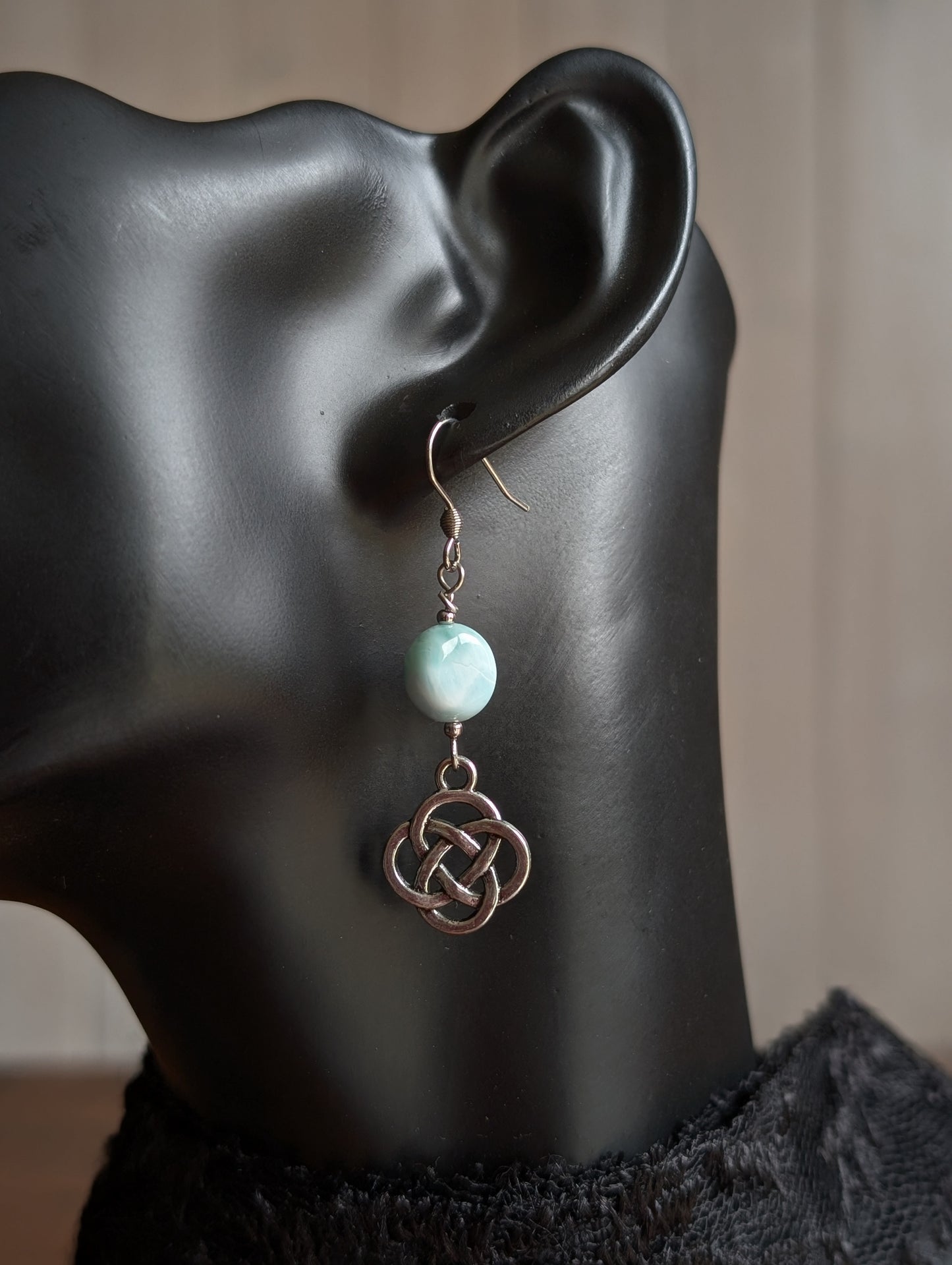 Boucles d'oreilles avec larimar