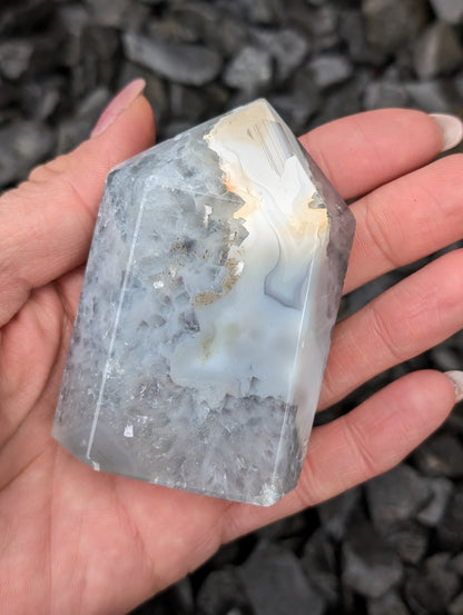 Pointe en agate du Brésil - Aurore Lune