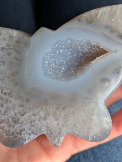 Magnifique papillon agate cristallisée