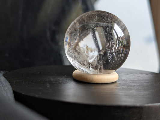 Sphère en cristal de roche avec support offert qualité++
