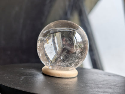Sphère en cristal de roche avec support offert qualité++