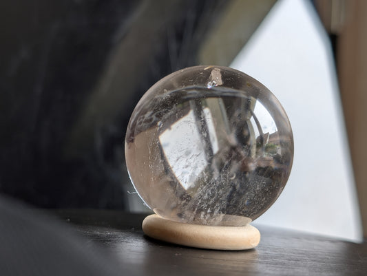 Sphère en cristal de roche avec support offert qualité++