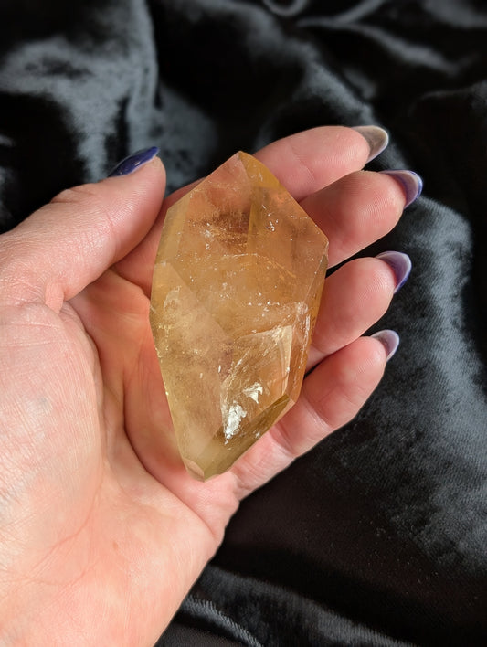 Pointe de citrine véritable