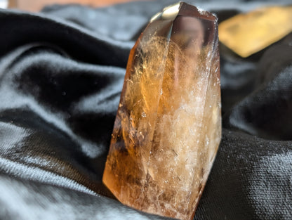 Pointe de citrine véritable