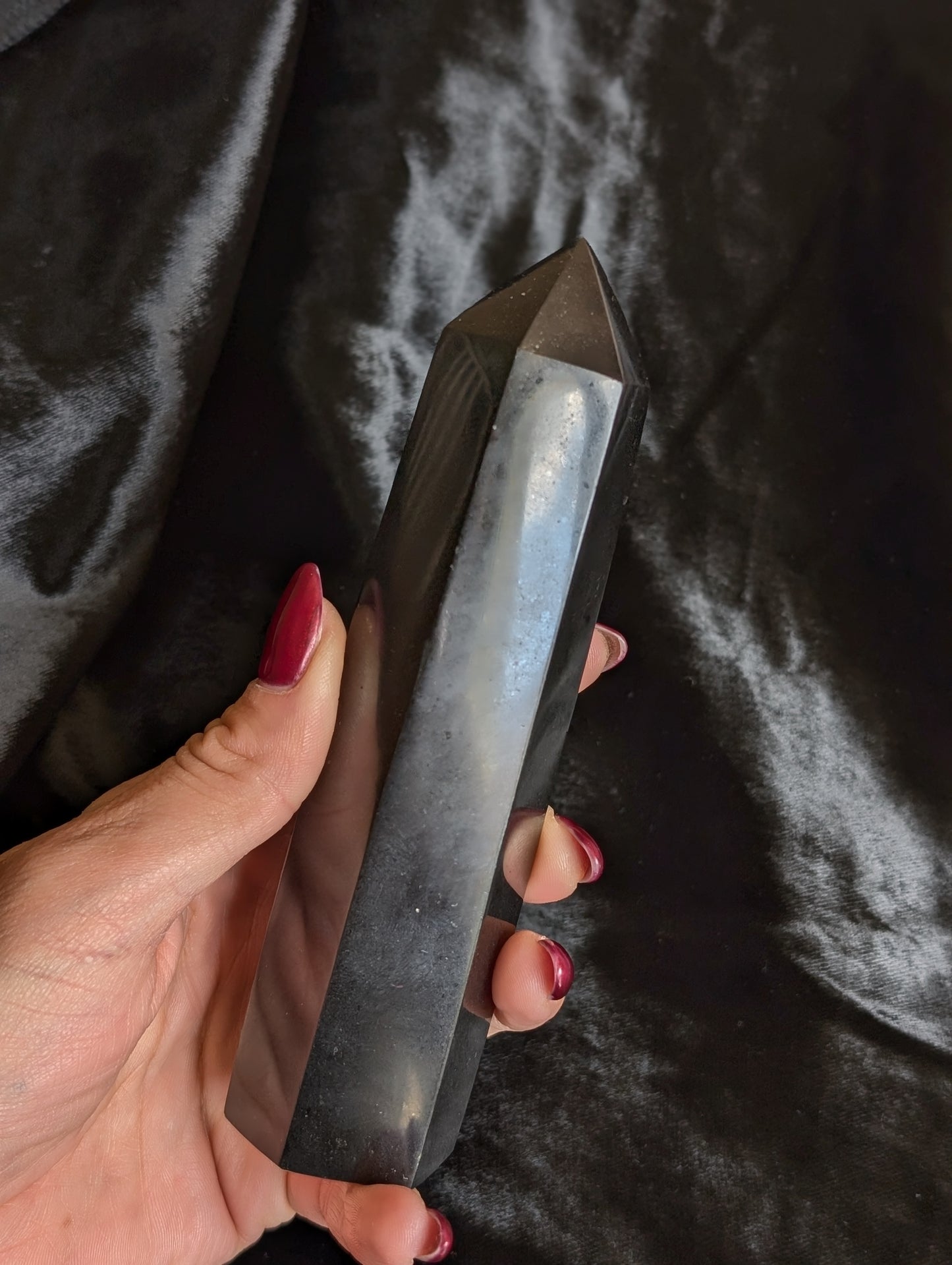 Pointe tourmaline Noire à poser 0.4  kilogrammes 15 cm