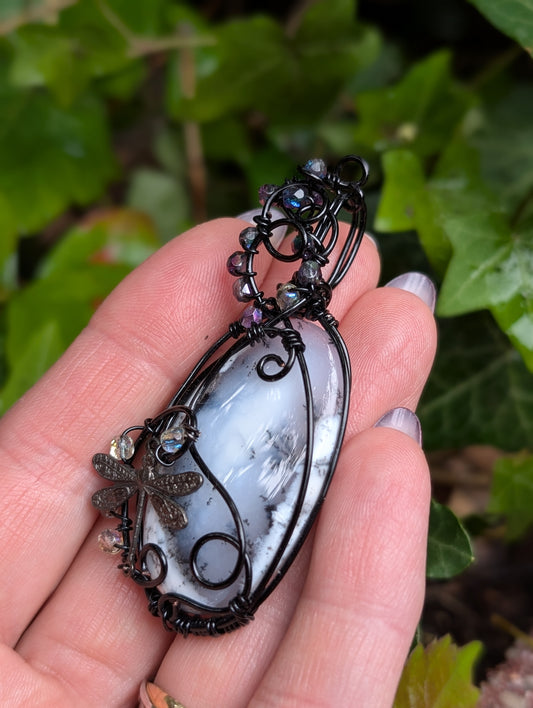 Collier wirewrap opale à dendrites ou merlinite