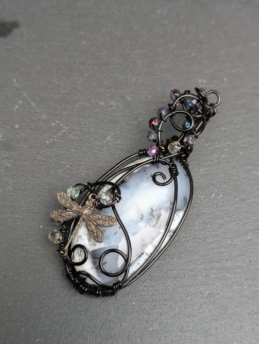 Collier wirewrap opale à dendrites ou merlinite