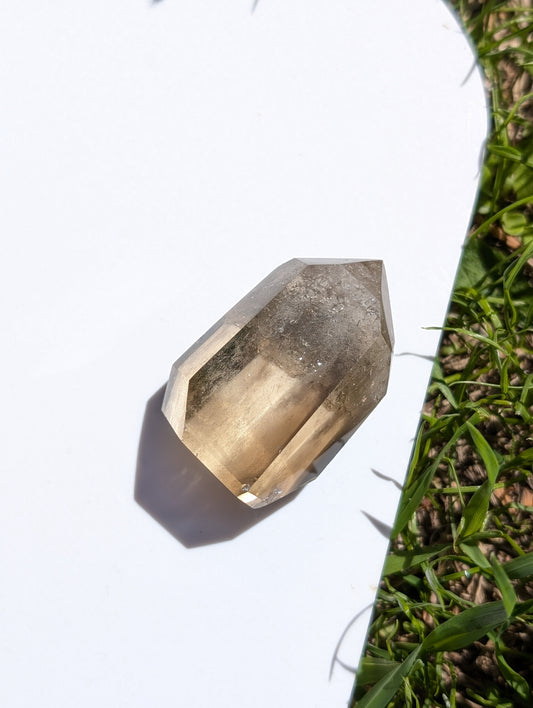 Pointe de citrine véritable