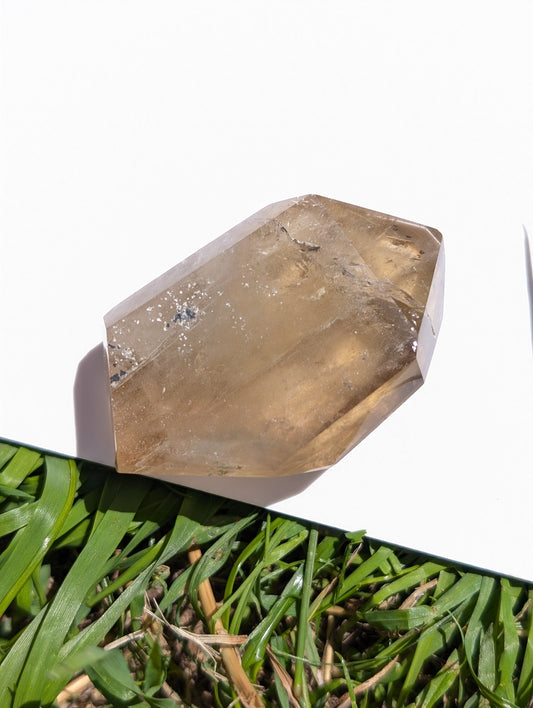 Pointe de citrine véritable