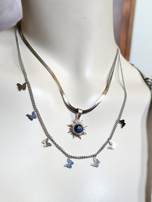 Collier avec labradorite bleue