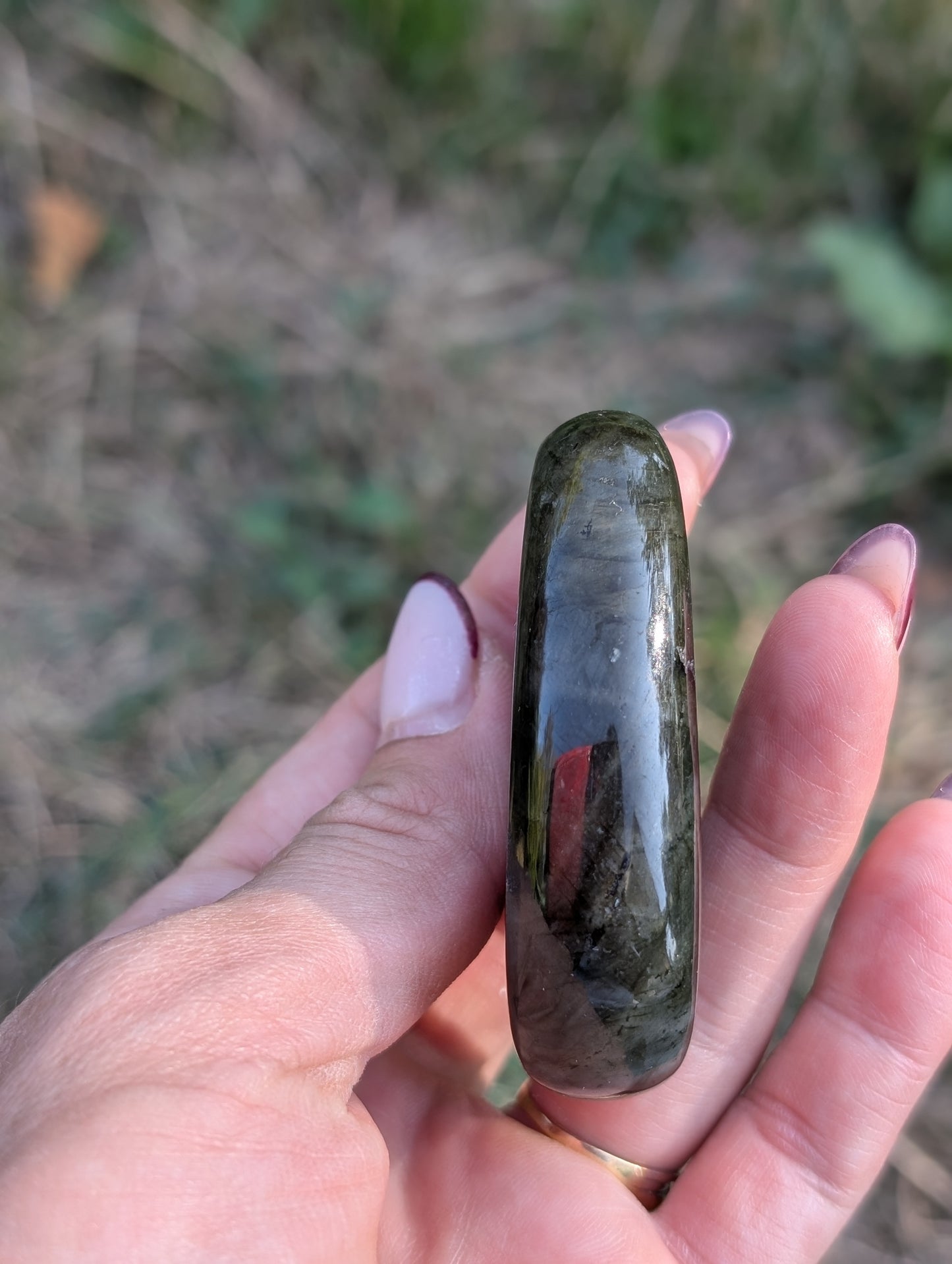 Galet de labradorite photo contractuelle
