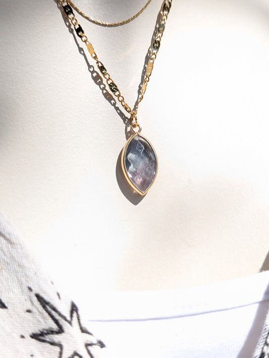 Collier double doré en fluorite