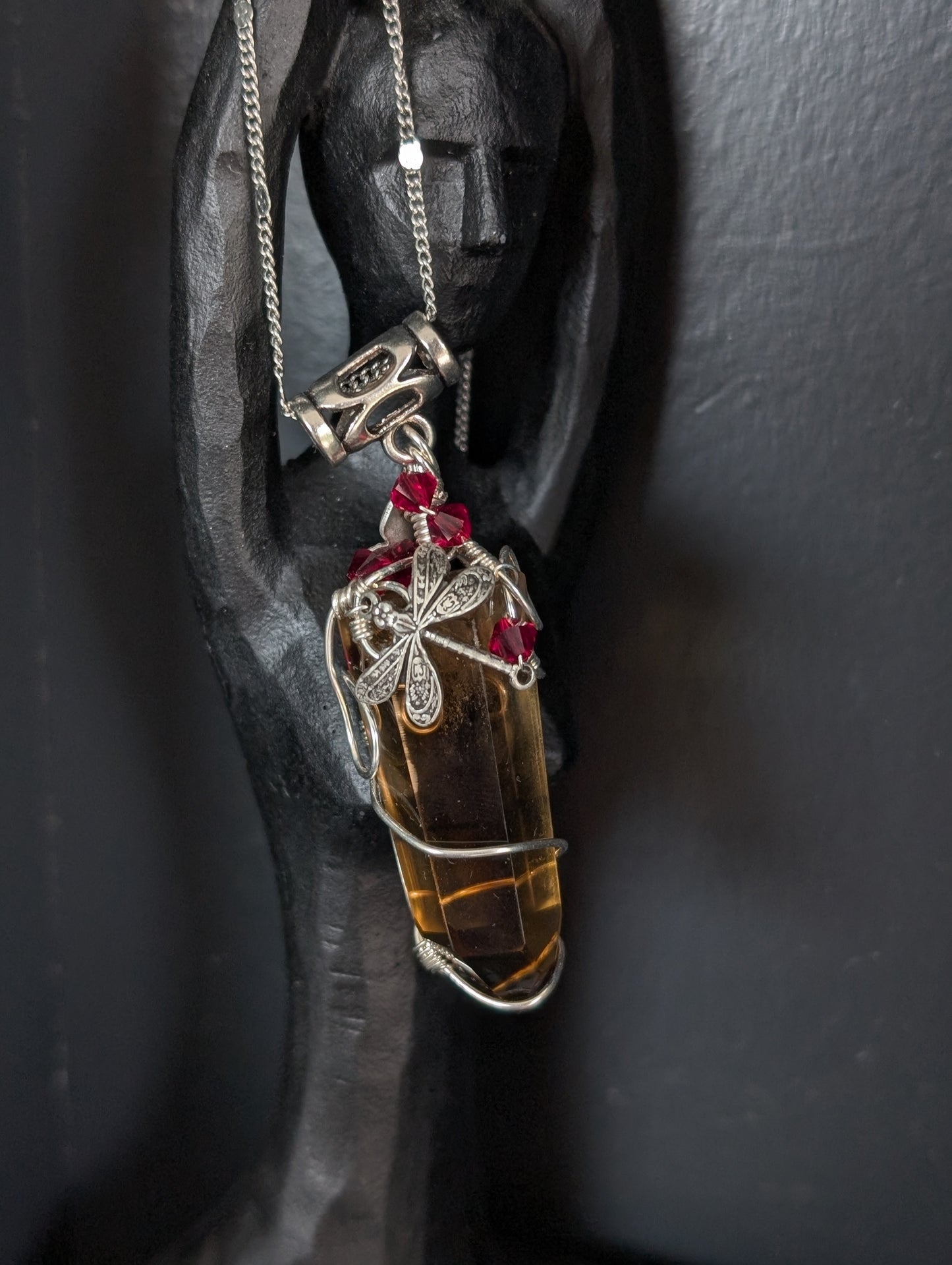 Collier wirewrap pointe de citrine avec fantôme authentique