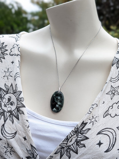 Collier seraphinite ou clinochlore