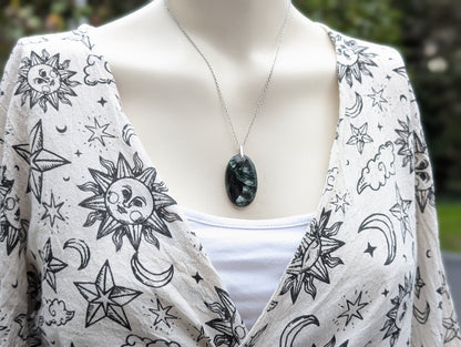 Collier seraphinite ou clinochlore