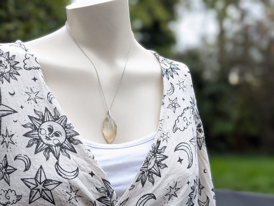 Pendentif feuille citrine véritable