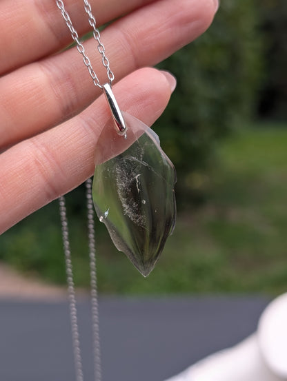 Pendentif feuille citrine véritable