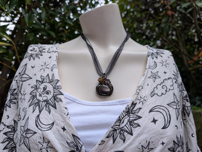 Collier  avec saphir - corindon