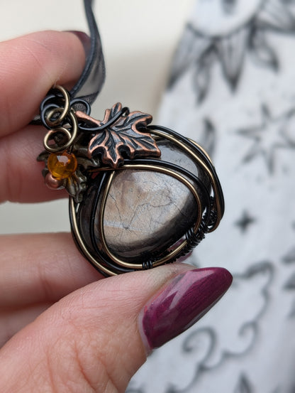 Collier  avec saphir - corindon