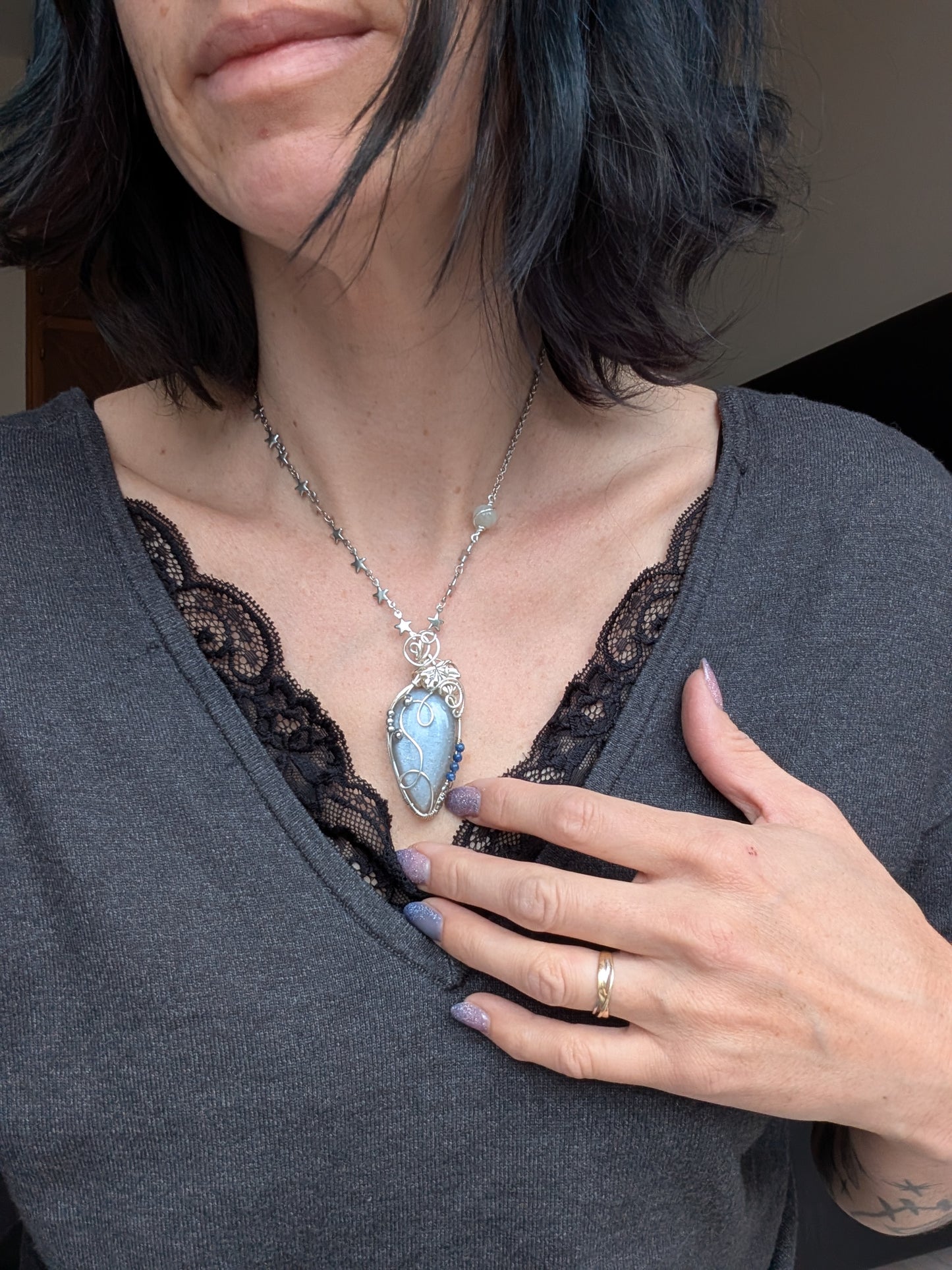 Collier Elfique avec pierre de lune et sodalites