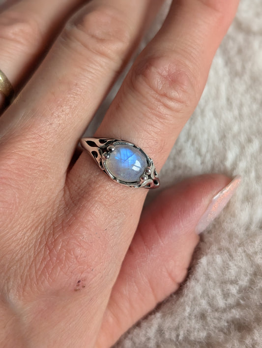 Bague réglable avec labradorite blanche pierre de lune arc-en-ciel
