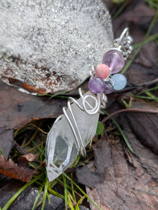 Collier unique pointe de cristal de roche alpes 🇫🇷 wirewrap plaqué argent