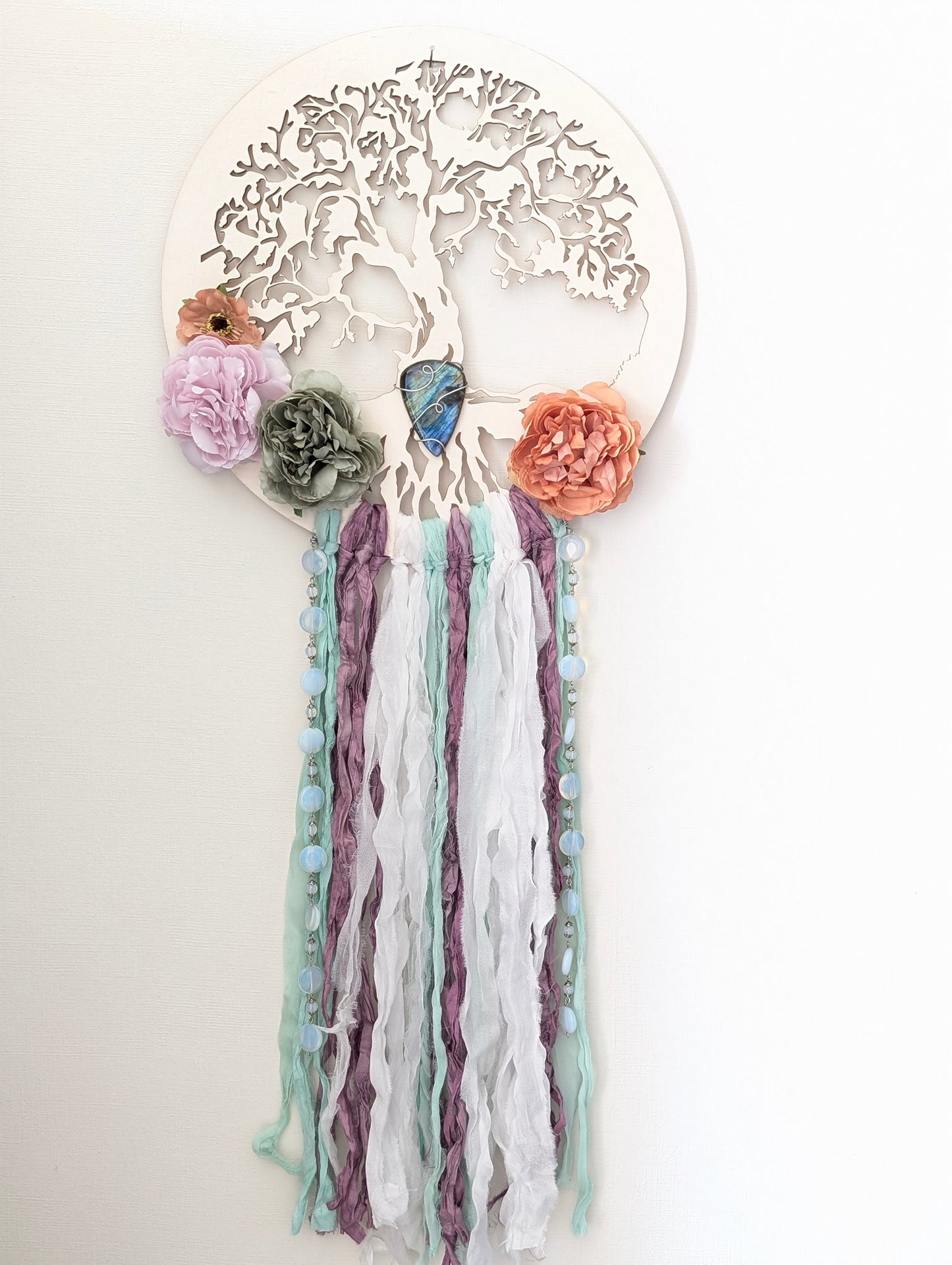 Décoration bois du Jura et soie modèle unique boho chic