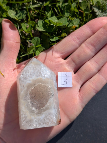 Pointe en agate du Brésil au choix