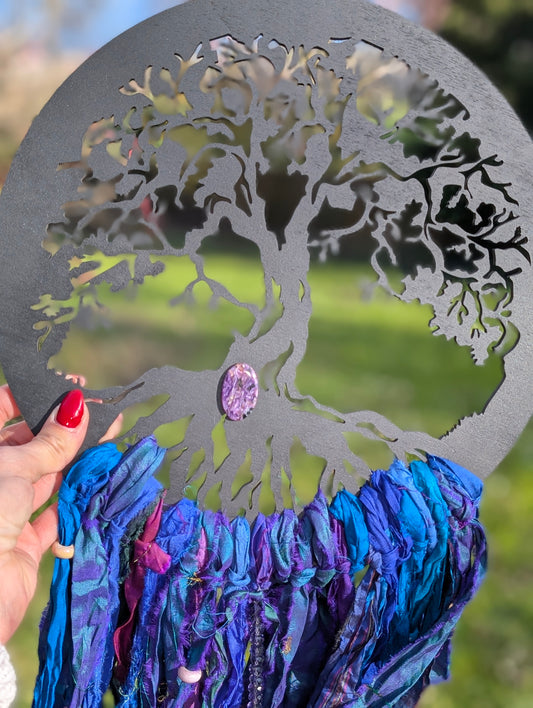 Décoration bois du Jura et soie modèle unique boho chic 74cm