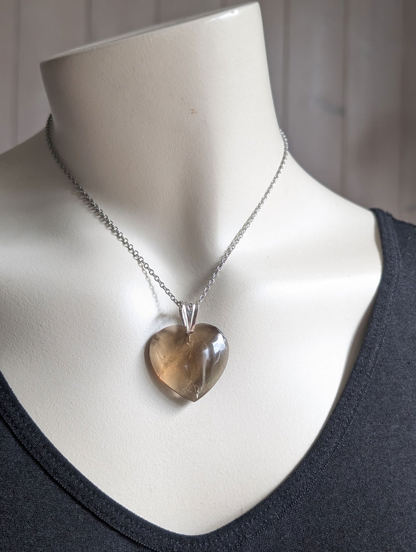 Pendentif coeur citrine avec chaîne inox - Aurore Lune 