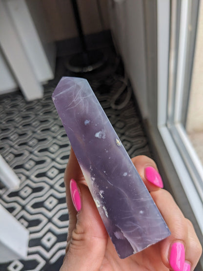 Pointe de calcédoine pourpre ou violette - Aurore Lune 