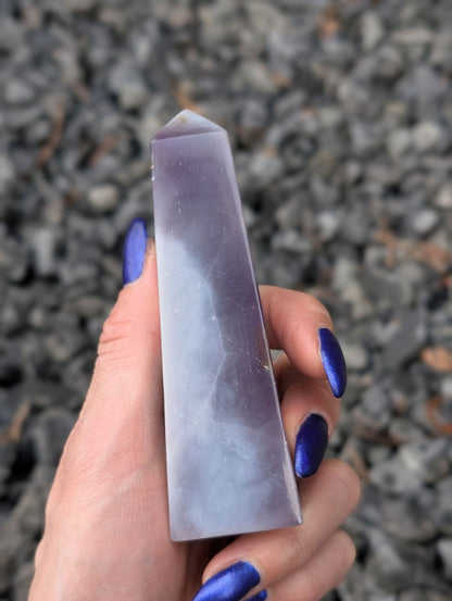 Pointe de calcédoine pourpre ou violette - Aurore Lune 