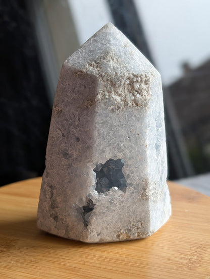 Pointe de célestite célestine brute - Aurore Lune 