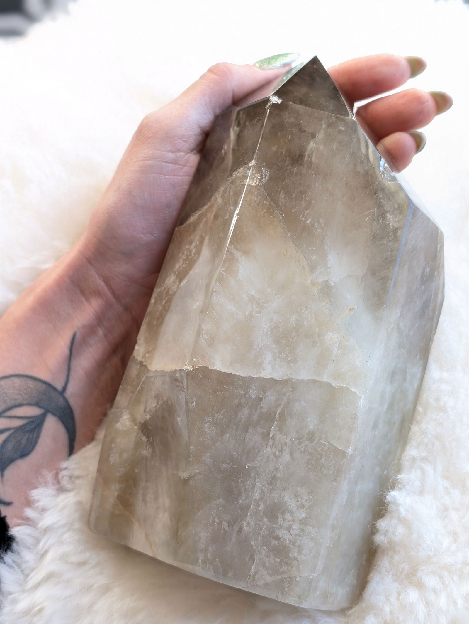 Pointe de citrine 2.7 kg - Aurore Lune 
