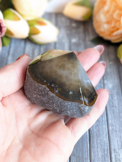 Pointe en agate du Brésil - Aurore Lune 