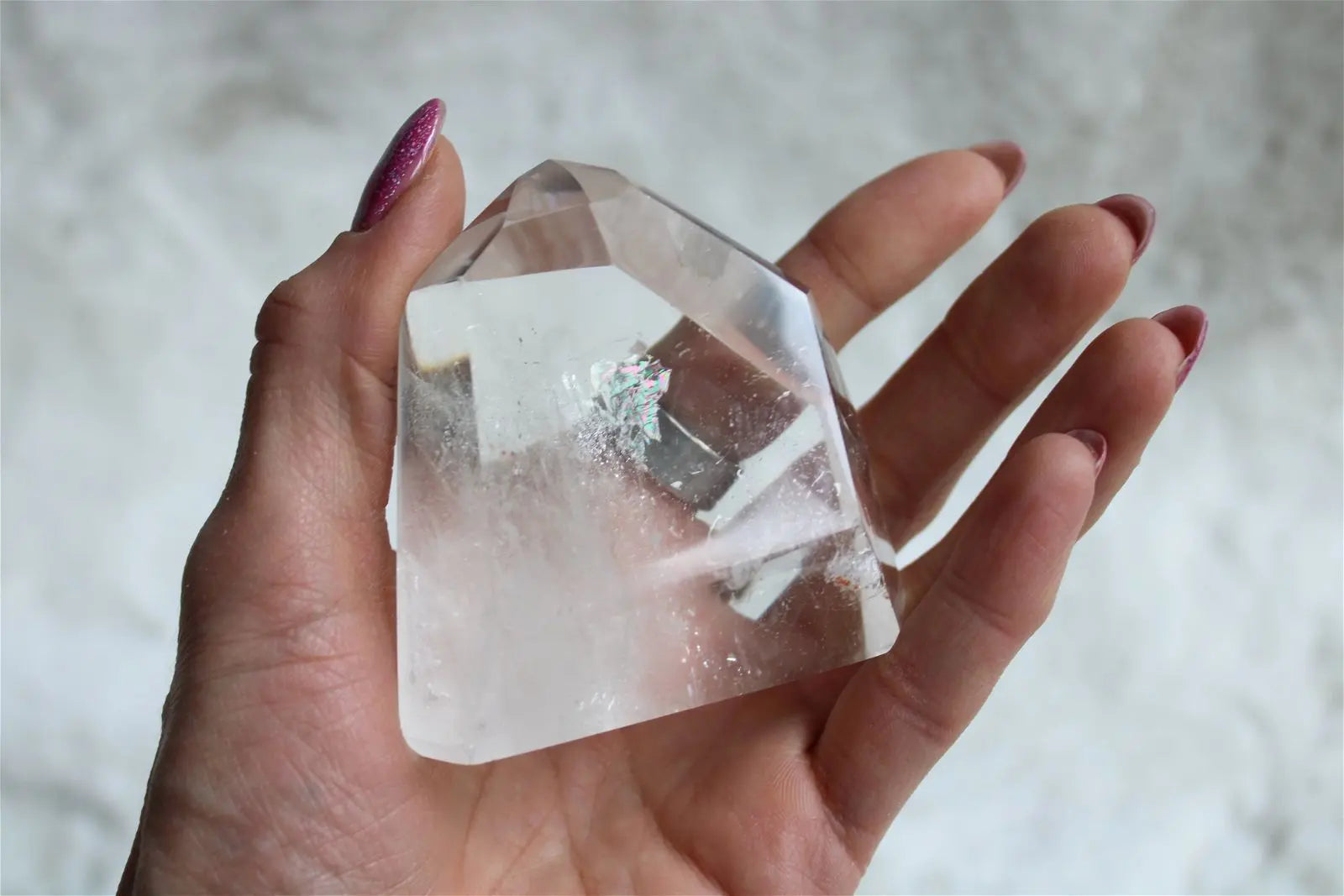 Pointe en cristal de roche 265 grammes - Aurore Lune 
