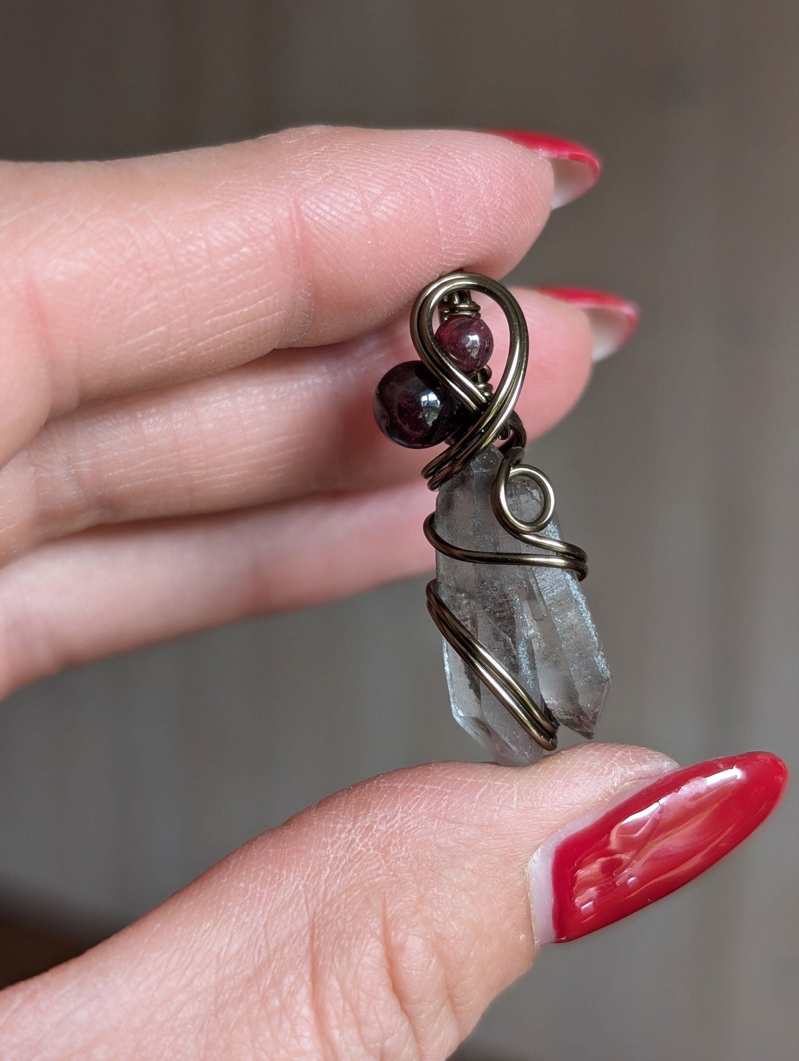 Quartz inclusions de pyrite en collier Bierghes Belgique - Aurore Lune 