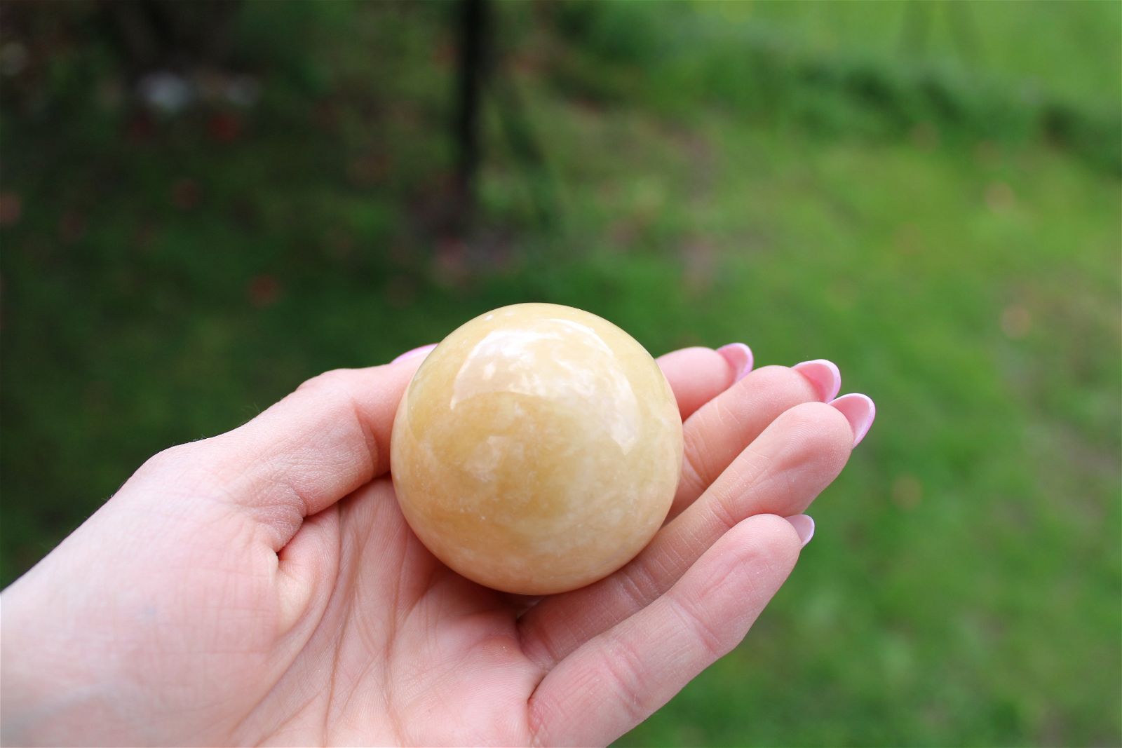 Sphère de Calcite orange avec socle * COLIS - Aurore Lune 