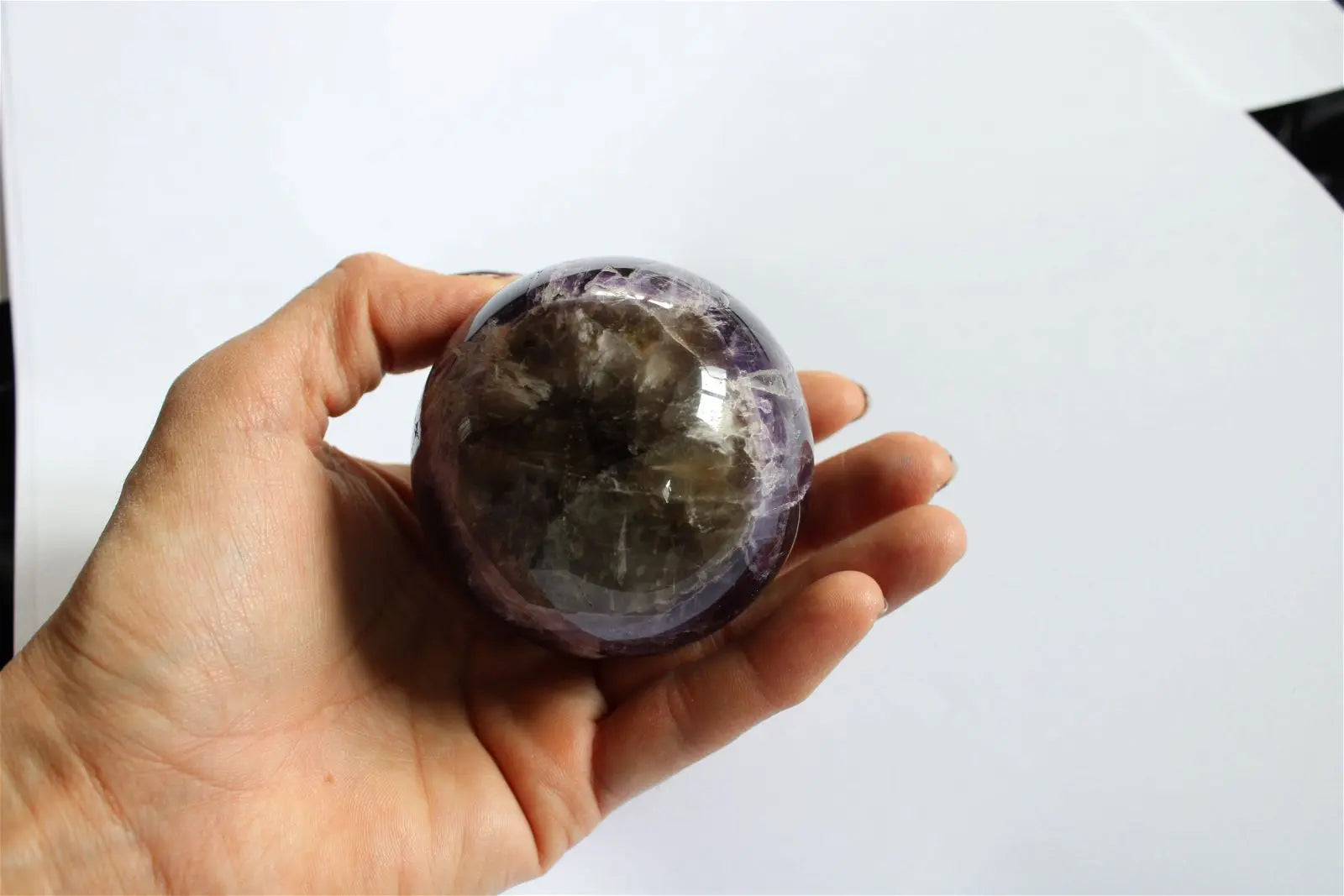 Sphère en Améthyste avec socle 429 grammes 7.1 cm *5* - Aurore Lune 