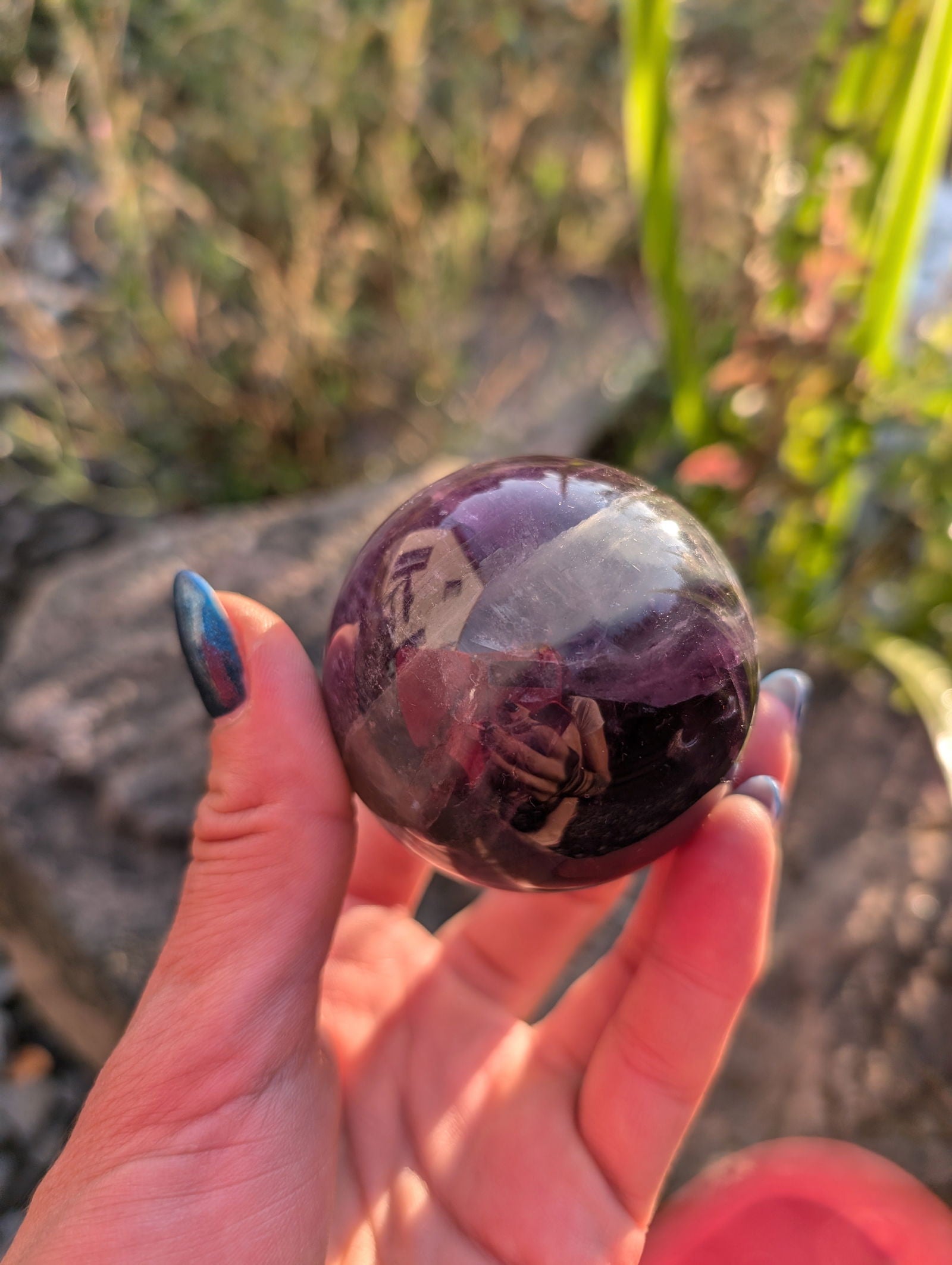 Sphère en fluorite violette et verte - Aurore Lune 
