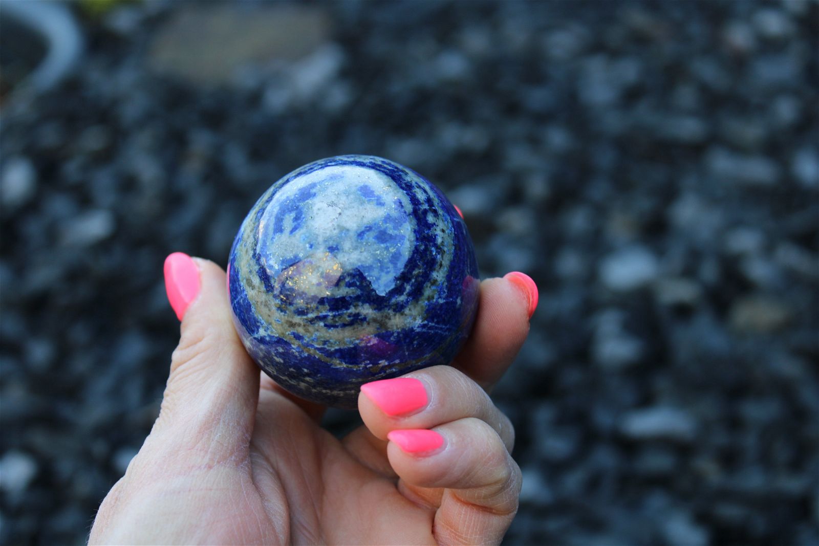 Sphère lapis lazuli 5.5 cm 260 grammes - Aurore Lune 