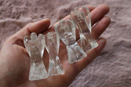 Un ange en cristal de roche 5 - 6 cm - Aurore Lune 
